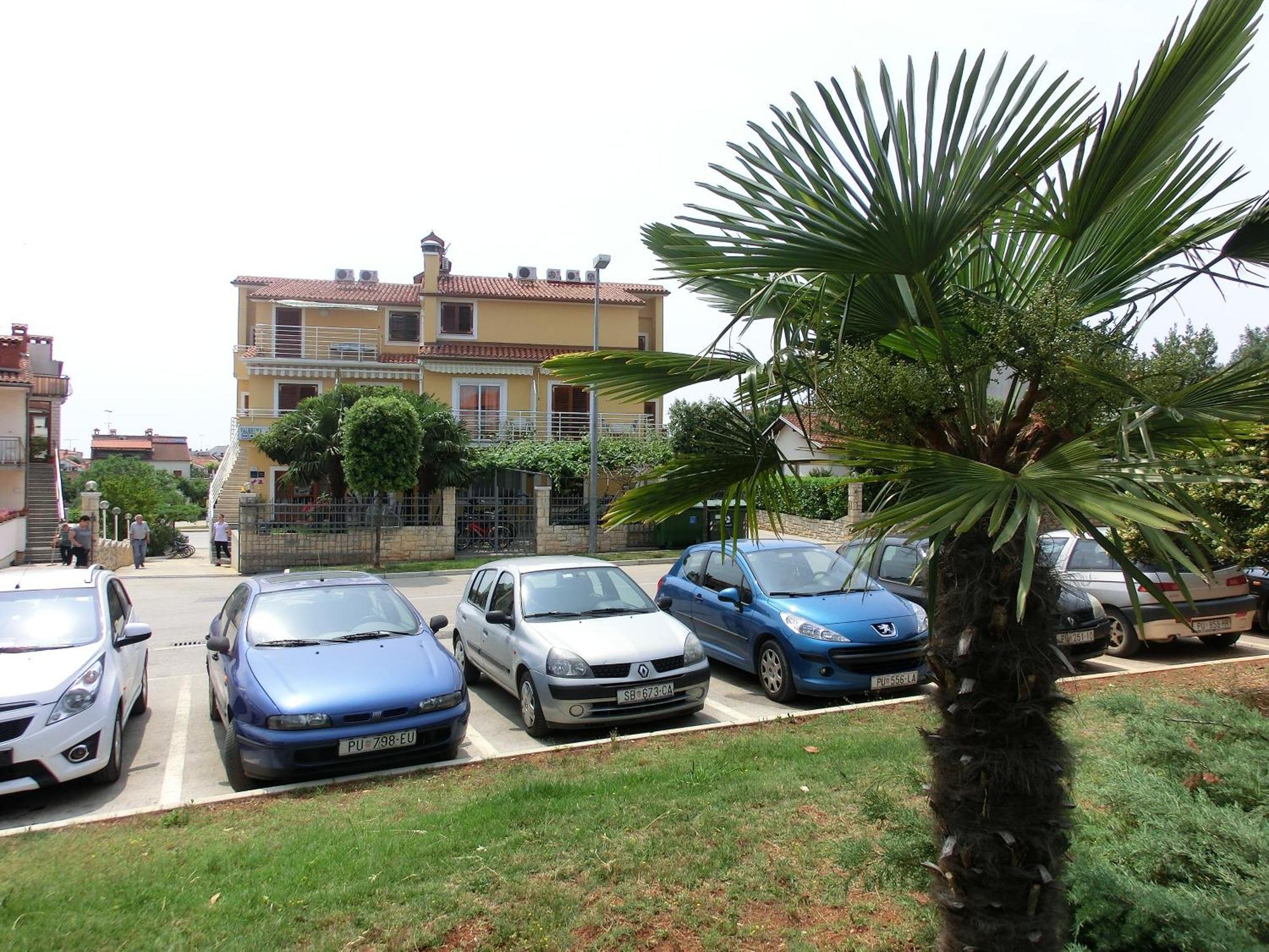 Pansion Valbruna Rovinj Exterior photo
