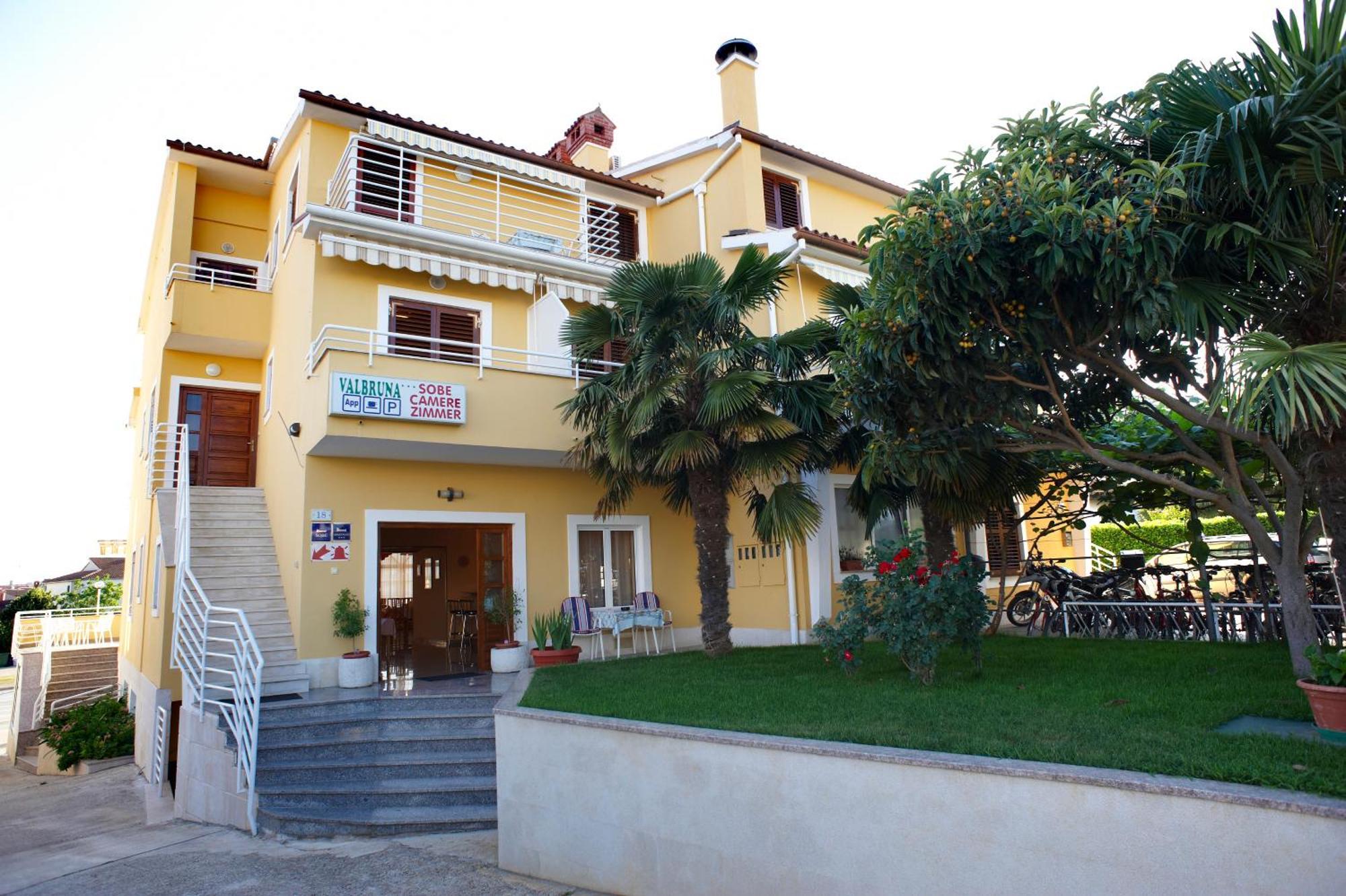 Pansion Valbruna Rovinj Exterior photo
