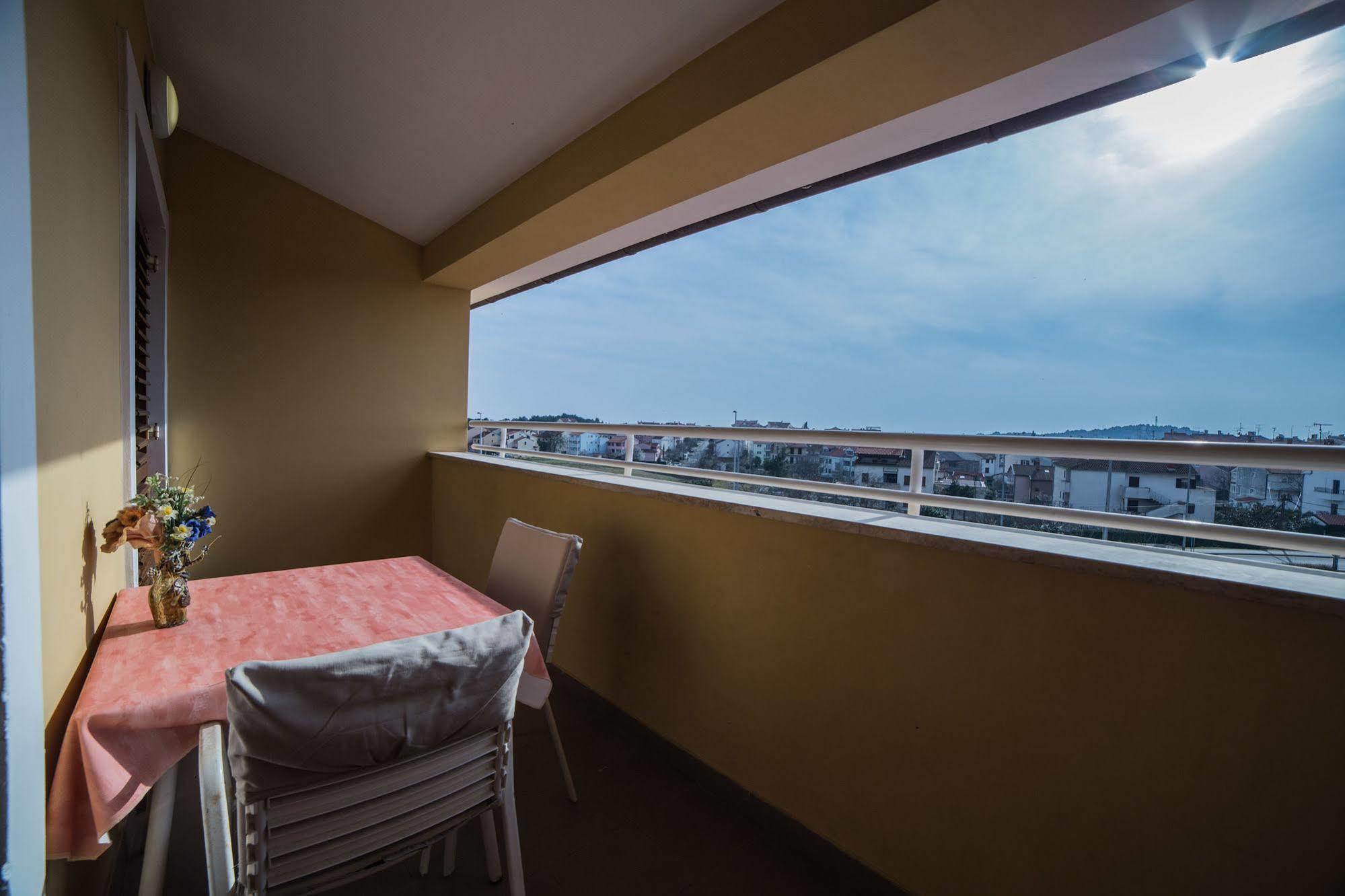 Pansion Valbruna Rovinj Exterior photo